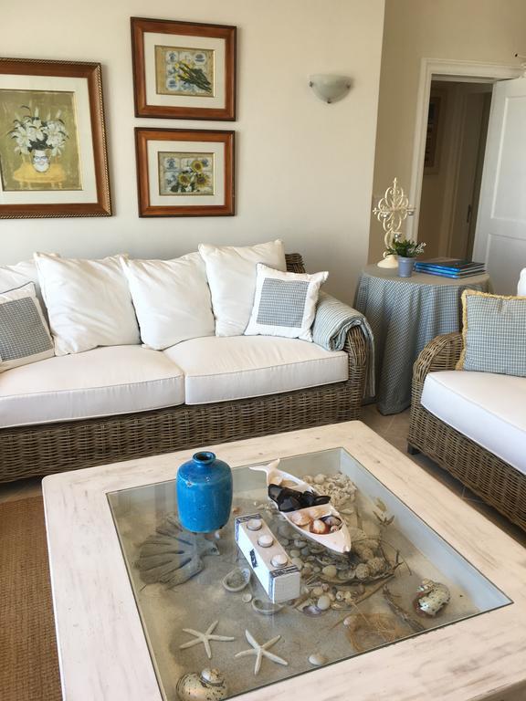 Sandals Beach Villa Херманус Екстериор снимка