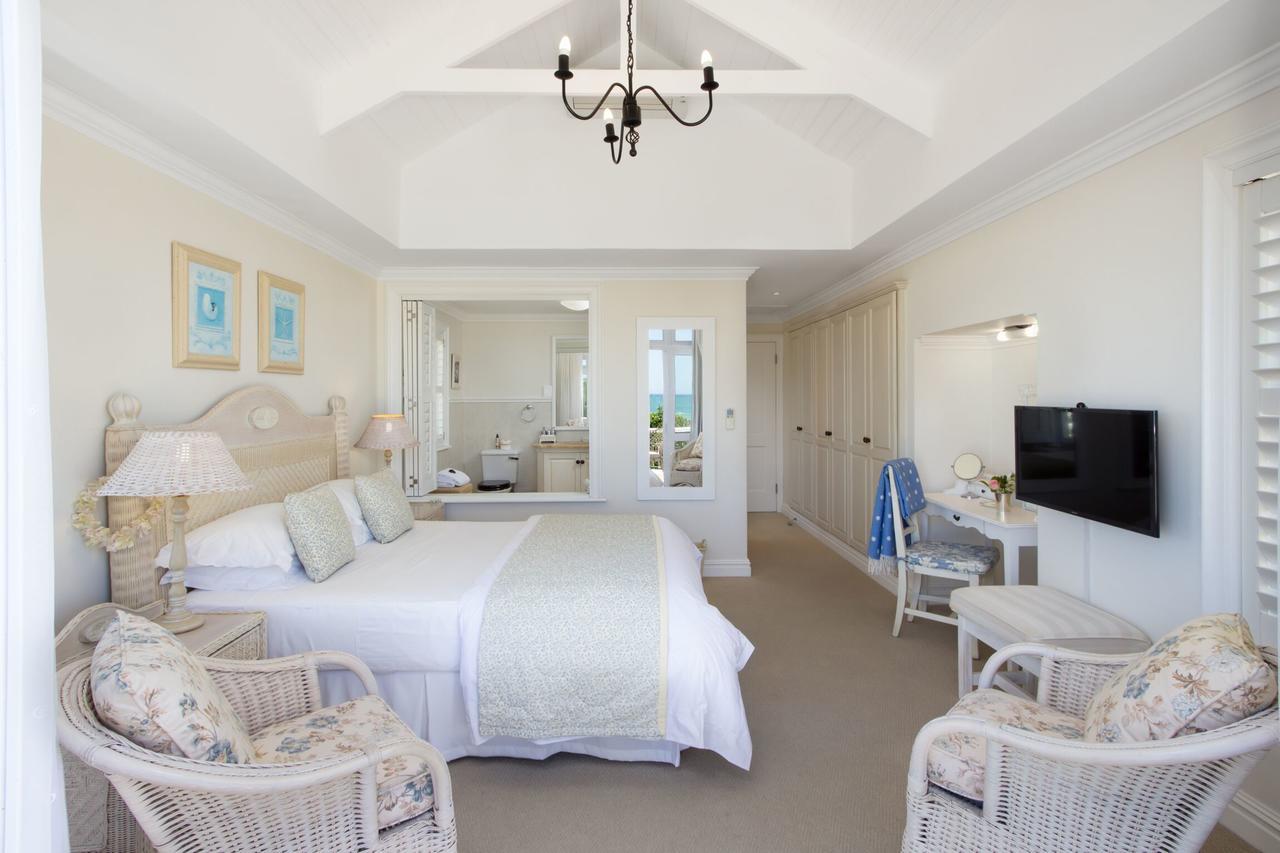 Sandals Beach Villa Херманус Екстериор снимка
